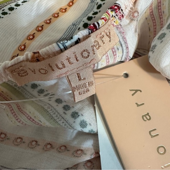 Evolutionary Printed Halter Top L - Picture 9 of 13